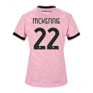 Juventus Weston McKennie #22 Jalkapallovaatteet Naisten Vieraspaita 2026-27 Lyhythihainen